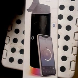 Bluetooth water bottle